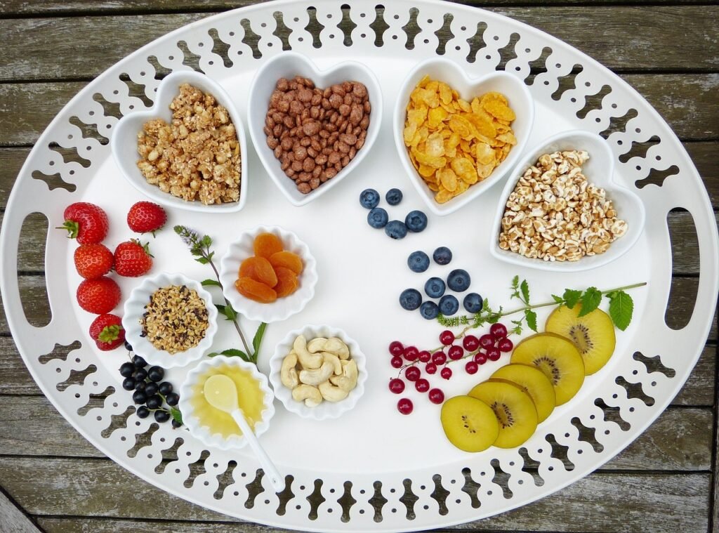 tray, breakfast, muesli, fruits, bowls, food, nutrition, vitamins, delicious, eat, vegetarian, diet, vegan, low carb, assorted, healthy, healthy food, breakfast meal, healthy breakfast, food photography, flat lay, composition, breakfast, food, food, nutrition, nutrition, diet, diet, diet, vegan, healthy, healthy food, healthy food, healthy food, healthy food, healthy food Top 10 Low-Calorie Meals at Home for Healthy Eating